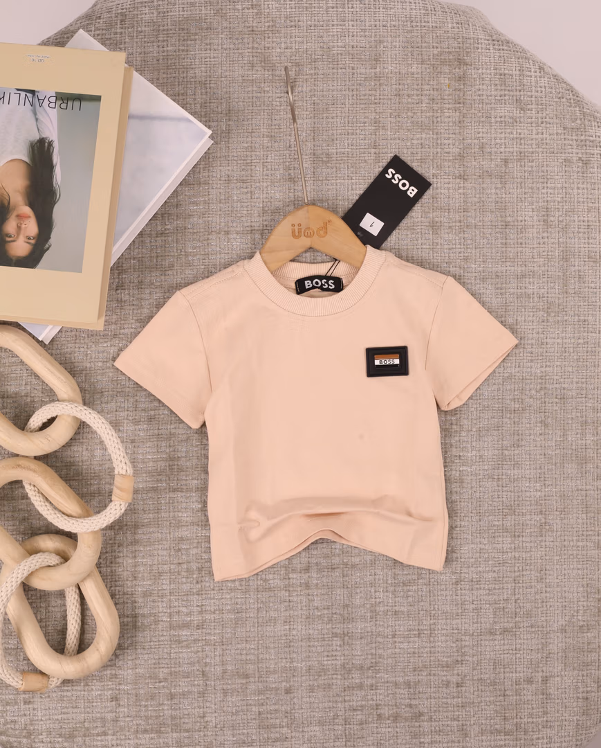 بلوزة BOSS  بريب  - Color بيج فاتح 