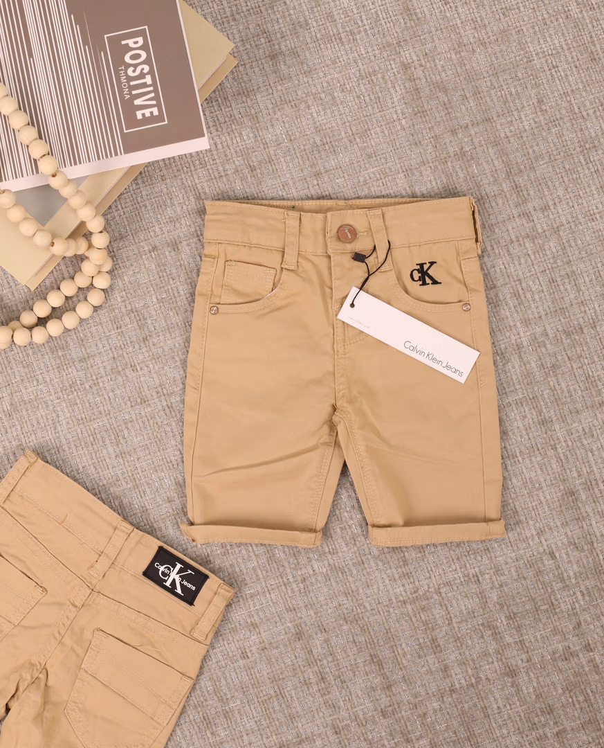 شرط calvin klein سادة  — 4